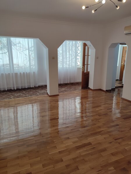 Brancoveanu metrou, Alunisului, Lukoil.